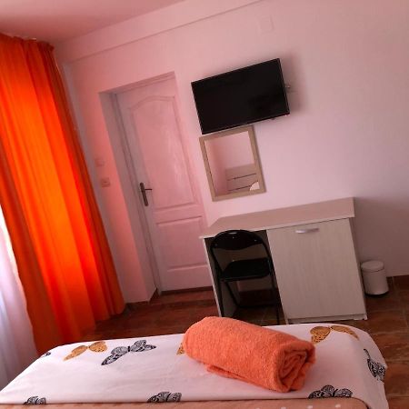 Апартаменты Vila Sol Gemenii Костинешти Экстерьер фото
