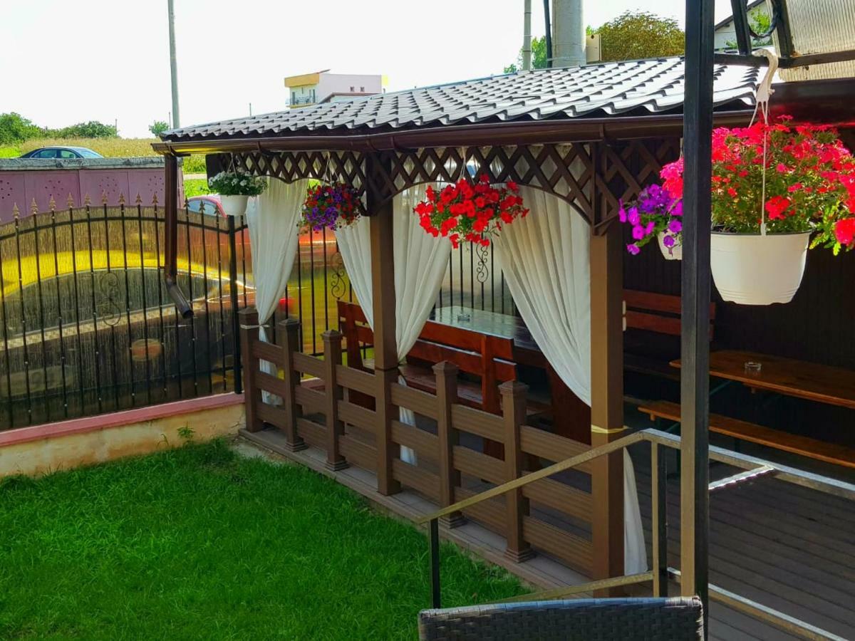 Апартаменты Vila Sol Gemenii Костинешти Экстерьер фото
